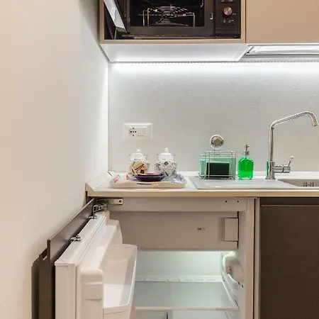 Apartament Colonna Bologna, Under The Two Towers *