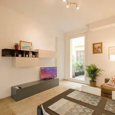 Colonna Bologna, Under The Two Towers * 博洛尼亚