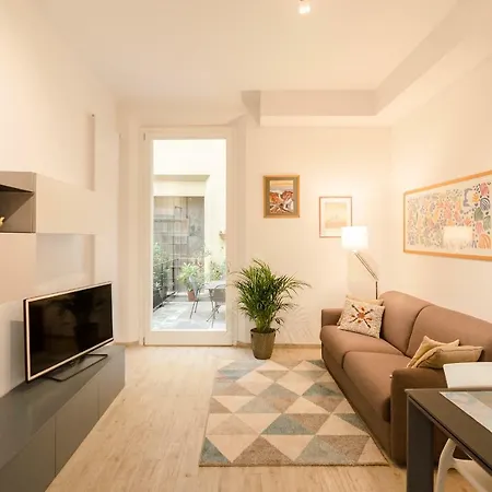 Colonna Bologna, Under The Two Towers 博洛尼亚