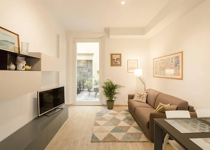 Colonna Bologna, Under The Two Towers شقة بولونيا