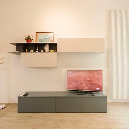 Colonna Bologna, Under The Two Towers * Bologna