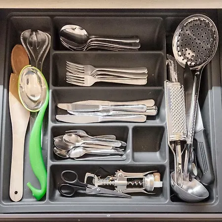 Colonna Bologna, Under The Two Towers *